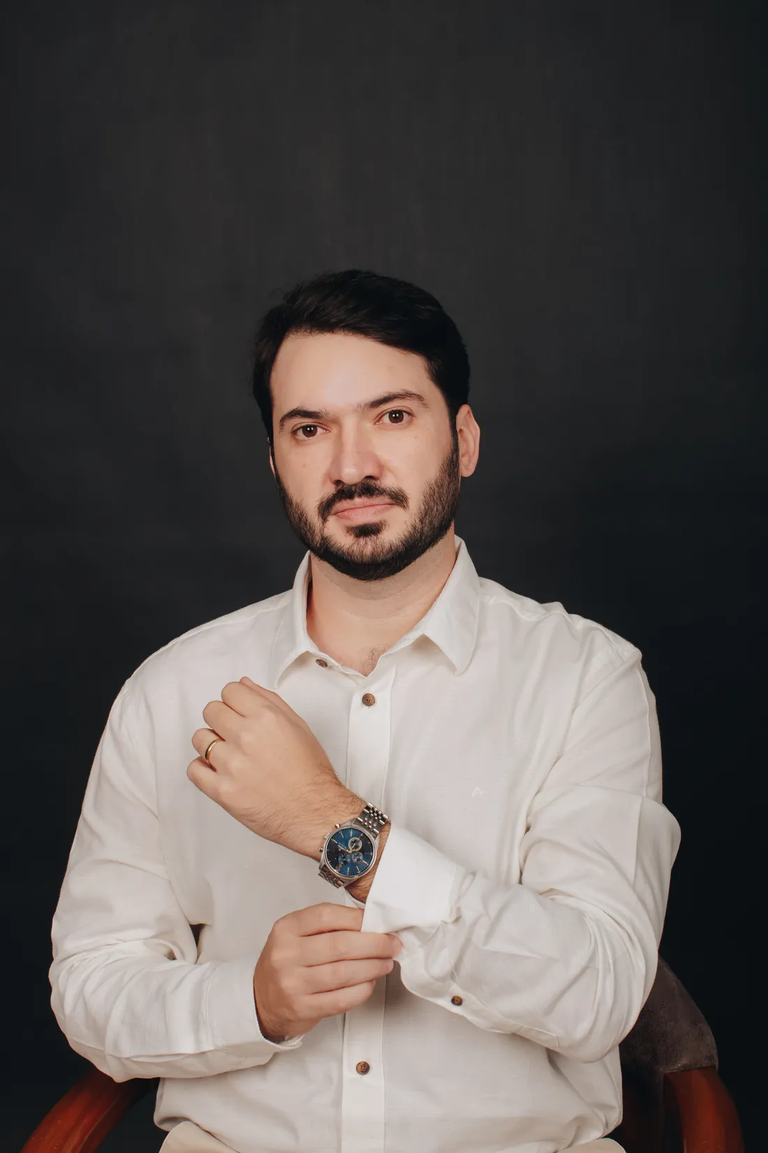 Retrato do Dr. Iago Davanço Nogueira, psiquiatra com foco em TDAH em adultos